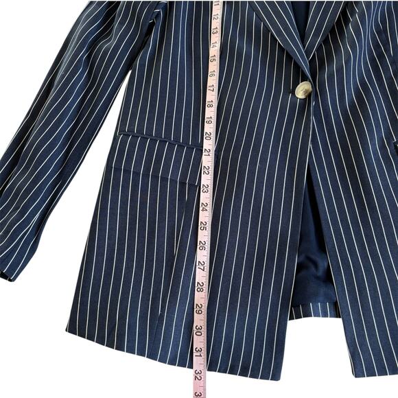 Danielle Bernstein WeWoreWhat Striped Navy Oversized Academia Fall Blazer Medium - Picture 6 of 8